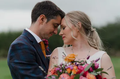 UK Wedding Photograph Holly & Alex Previews-17